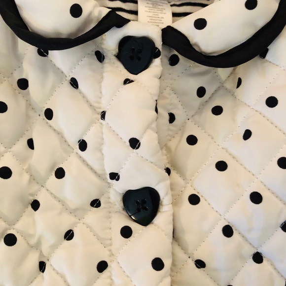 Girls white and black quilted jacket 4t - Picture 3 of 5